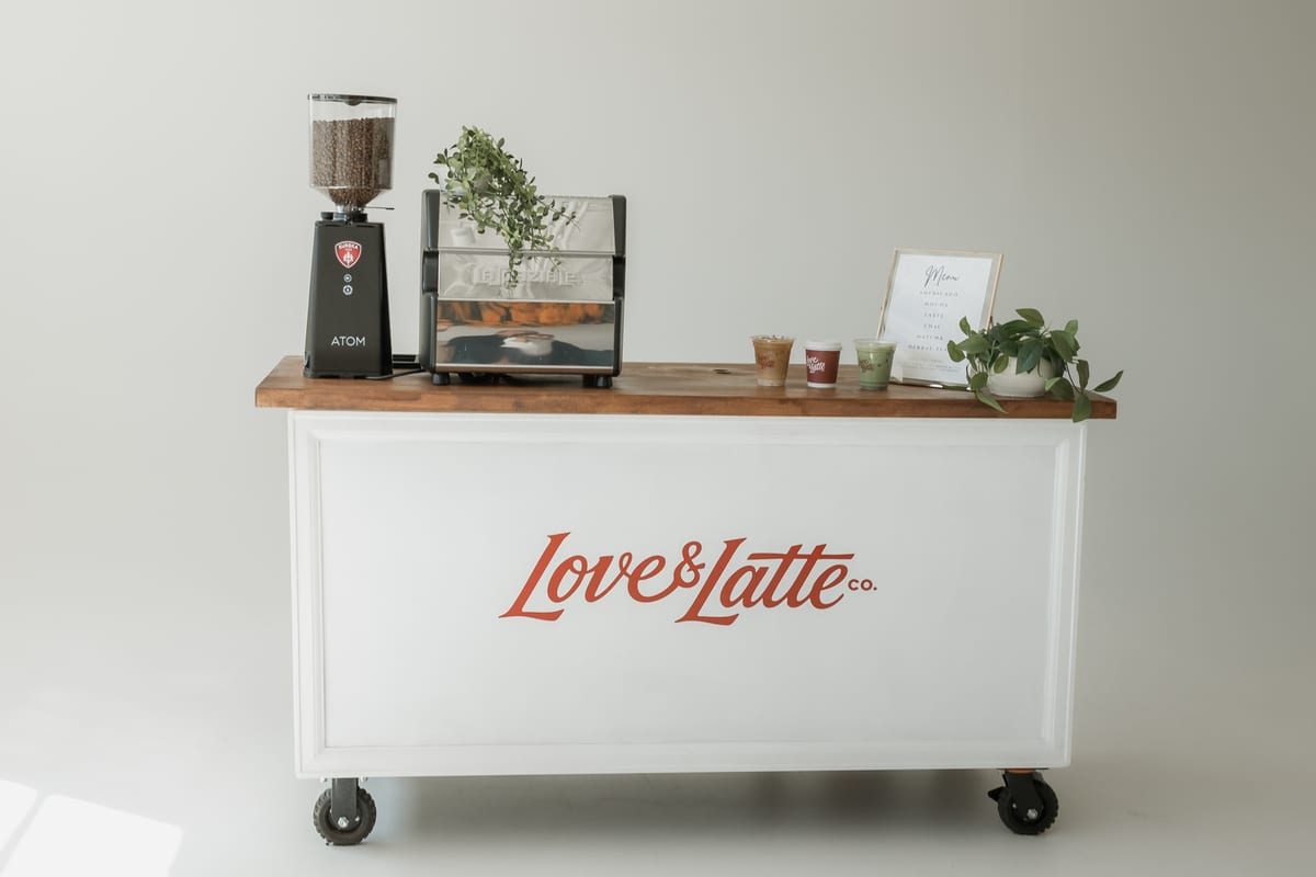 The Love and Latte espresso cart straight on, set up and ready.